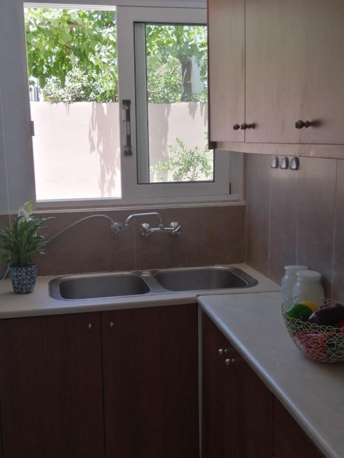Nikoleta Apartment Chrissi Akti Chania Exterior foto