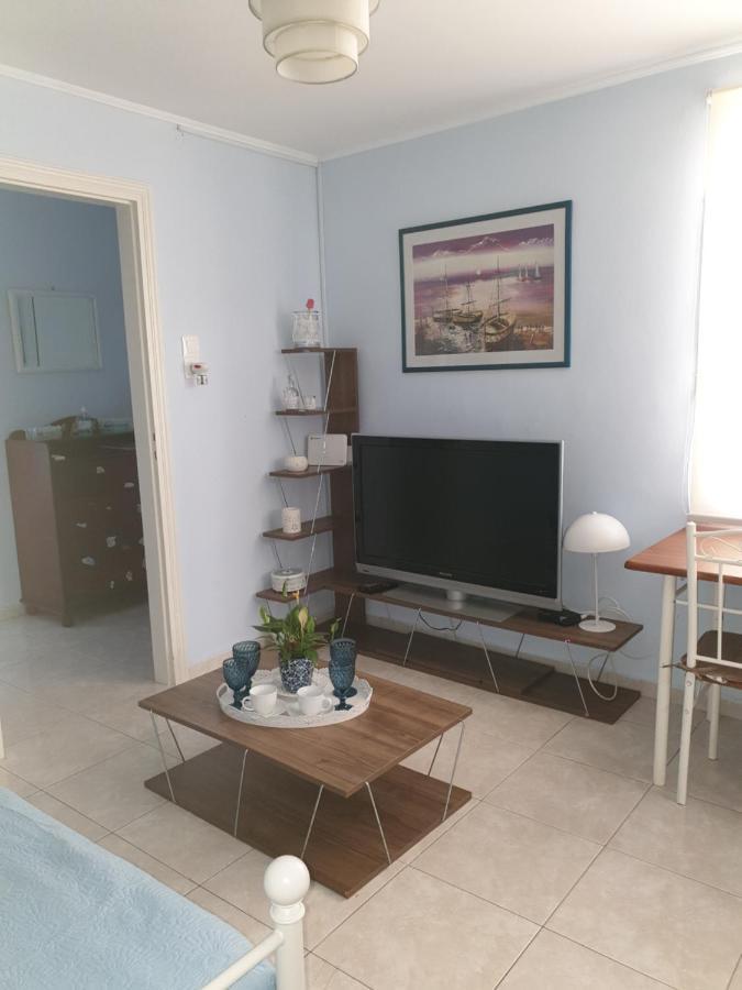 Nikoleta Apartment Chrissi Akti Chania Exterior foto