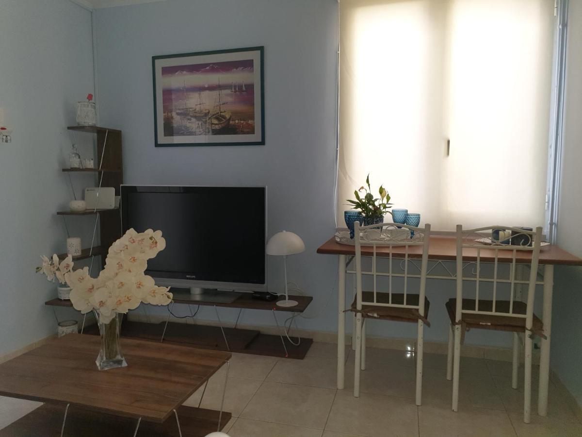 Nikoleta Apartment Chrissi Akti Chania Exterior foto
